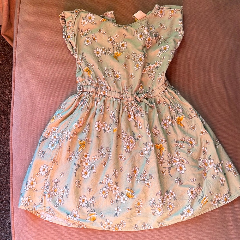 Green floral toddler girl dress.